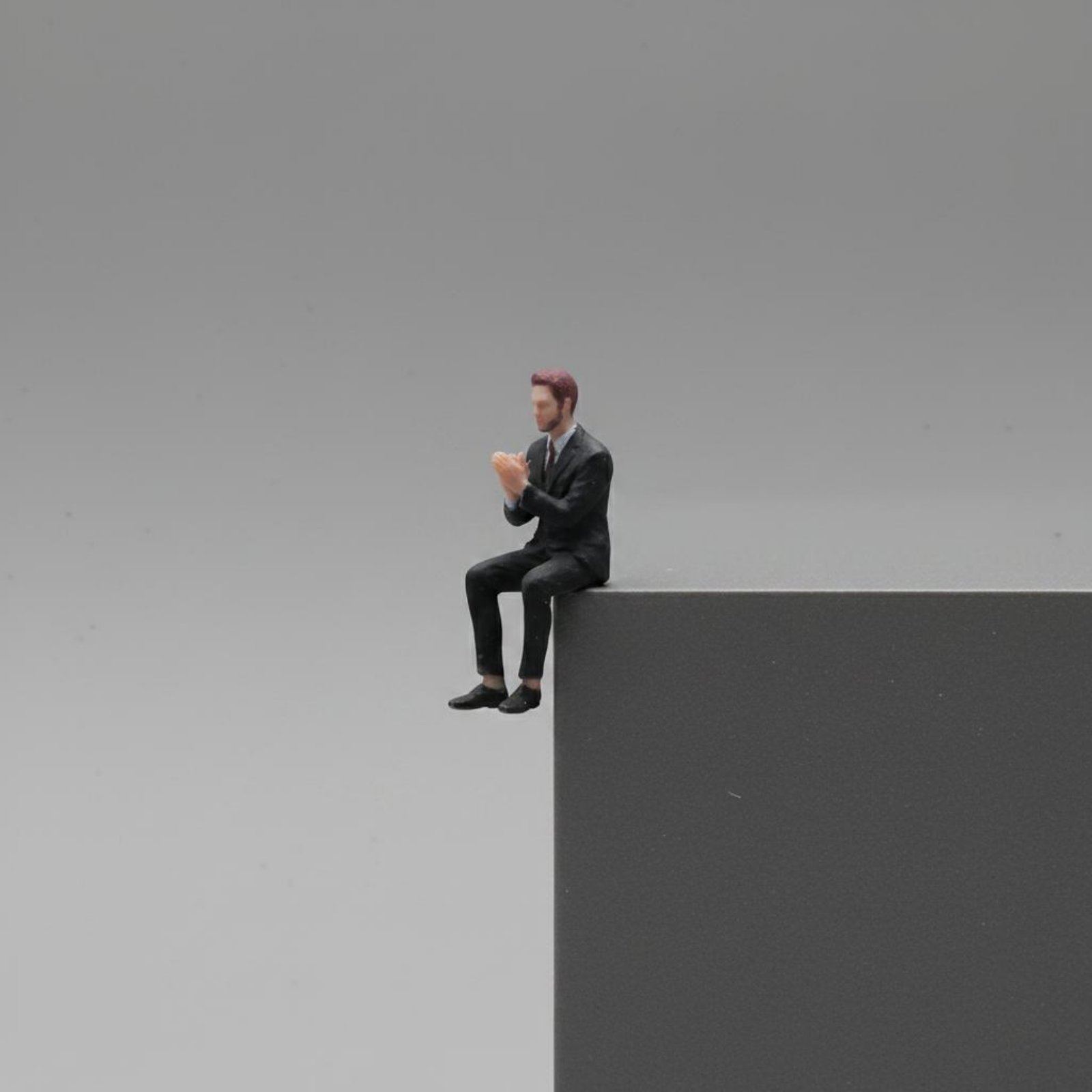 Figura in Miniatura di Uomo Se - Men'S Suit Accessories recensione e prezzo