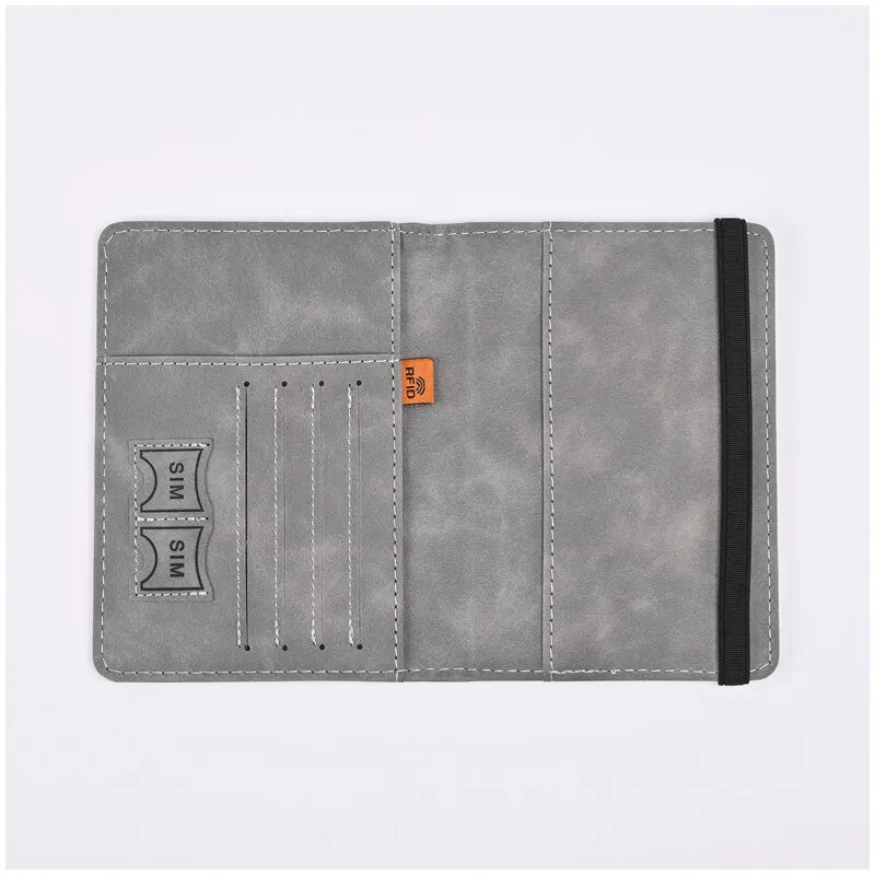 Portafoglio da uomo in pelle P - Men Accessories Wrist recensione e prezzo